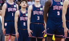 重庆队力克对手！主场战胜广东队