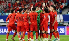 包含主力球员集结，阵容齐整迎接挑战的词条