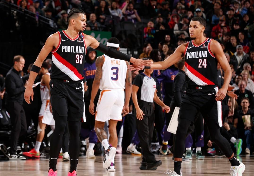 包含开拓者主场惨败马刺,遭遇两连败的词条 包含开拓者主场惨败马刺,遭遇两连败的词条