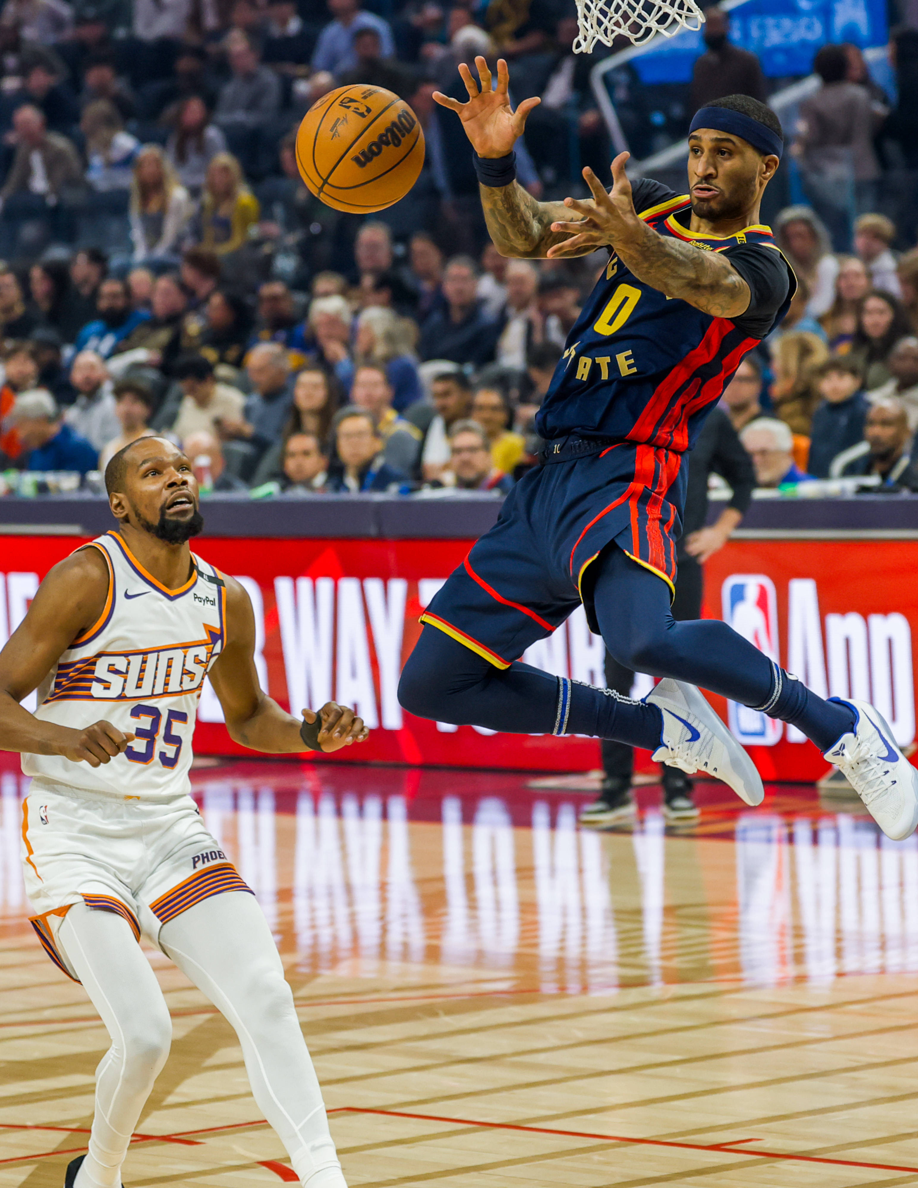 世界篮球赛场再掀热潮,精彩不断的简单介绍 世界篮球赛场再掀热潮,精彩不断的简单介绍