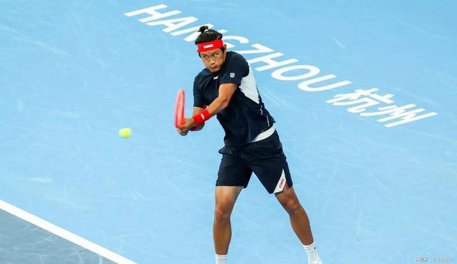 基马诺克队成功逆转,球队努力争取胜利的简单介绍 基马诺克队成功逆转,球队努力争取胜利的简单介绍