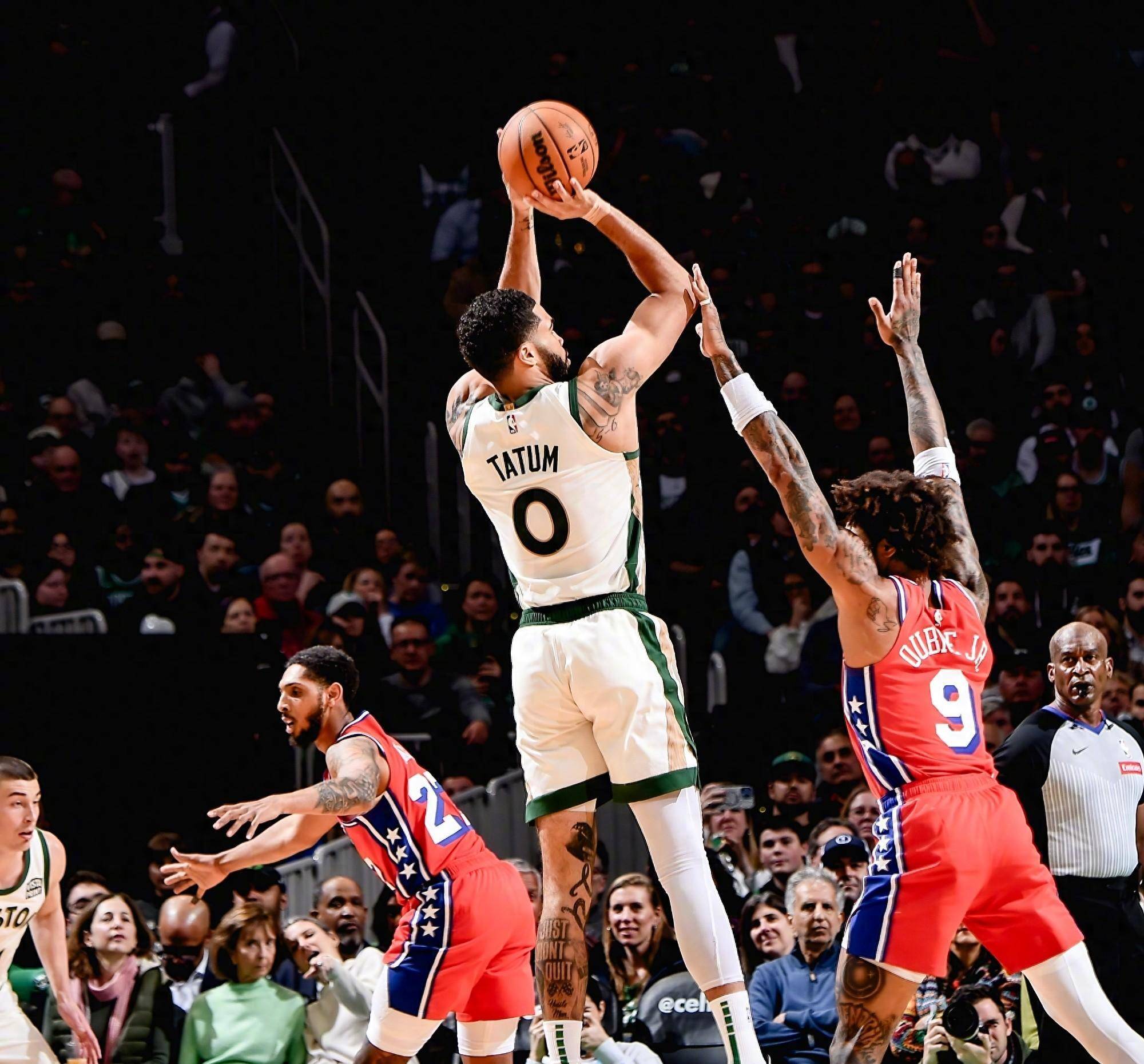 步行者胜凯尔特人,豪取九连胜 步行者胜凯尔特人,豪取九连胜