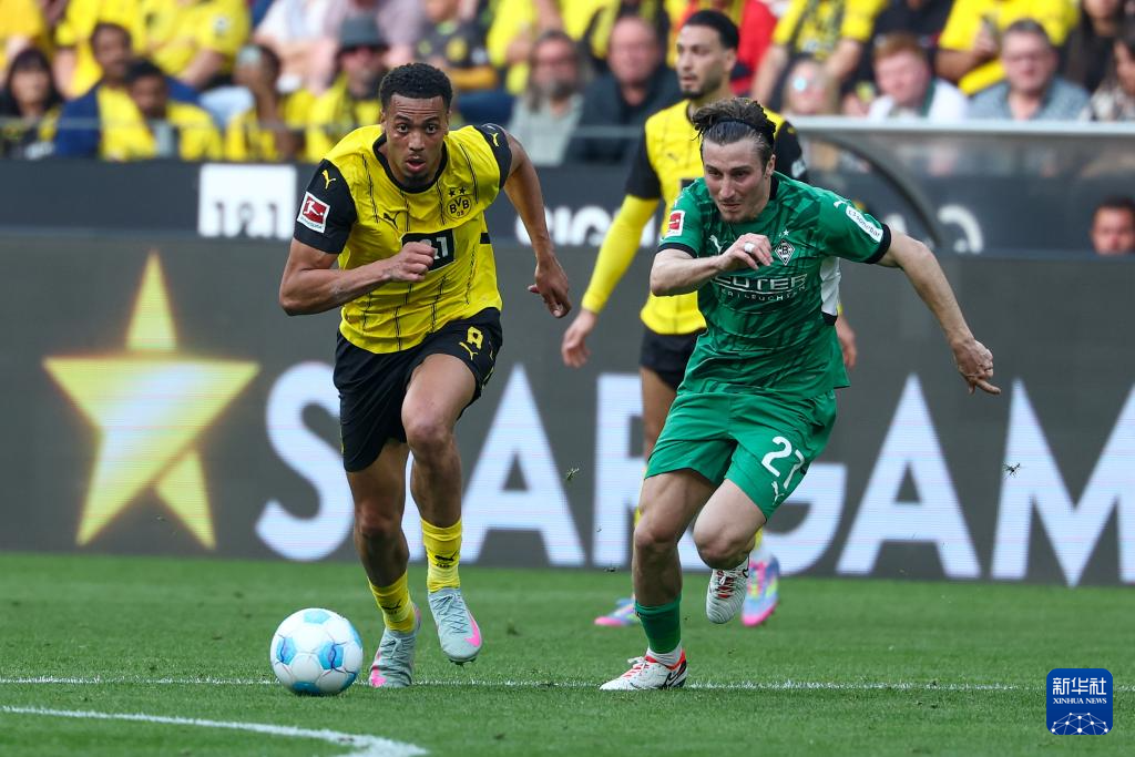 门兴格拉德巴赫攻势猛烈,掀翻强敌的简单介绍 门兴格拉德巴赫攻势猛烈,掀翻强敌的简单介绍